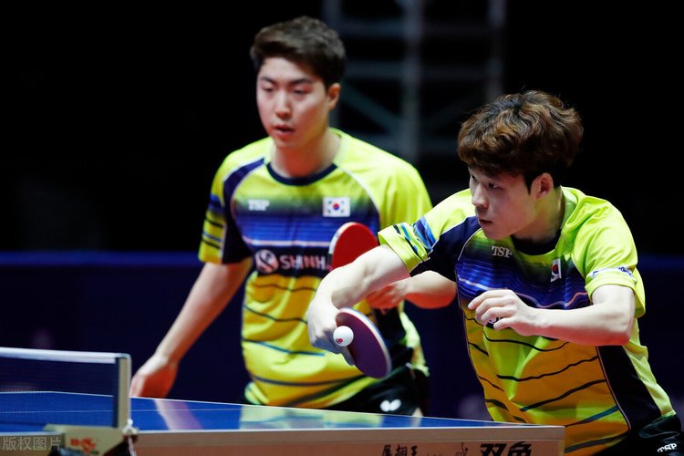 队默契配合 队默契配合