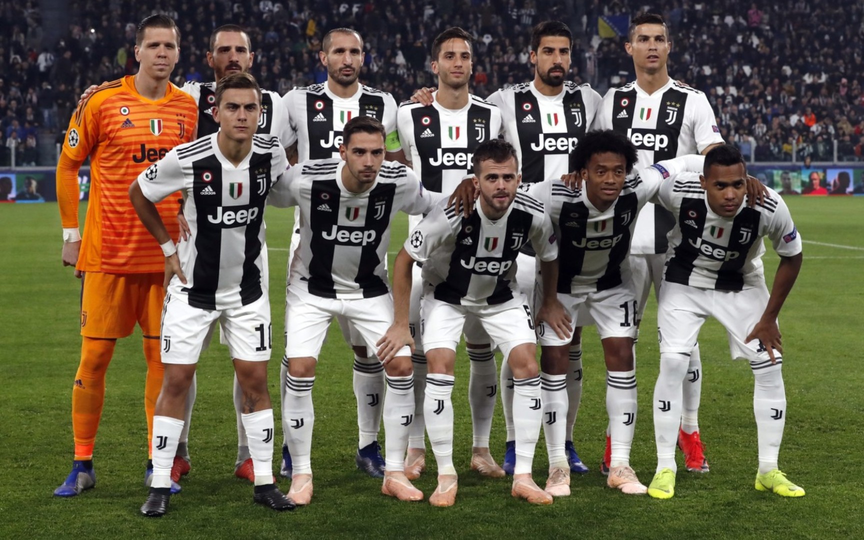 德青队从中 德青队从中